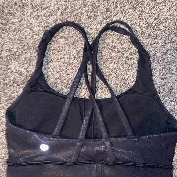 Lululemon energy bra: black shiny/metallic// size 4// removable padding - Picture 2 of 3